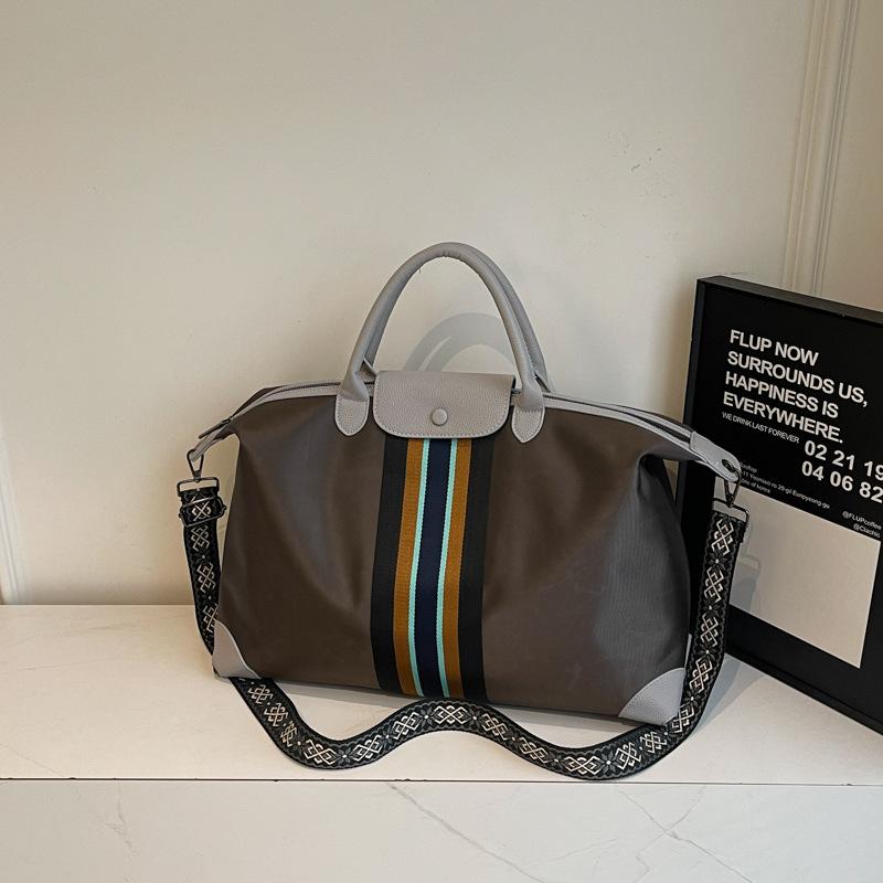 travel bag - large capacity, perfect for short trips, casual korean style, ideal for short vacations, business travel, portable handbag luggage