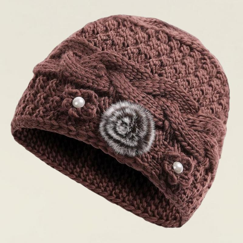 Winter New Middle-aged and Elderly Mothers' Hats with Velvet and Thickening Grandma Pullover Hats with Ear Protection and Warm Knitted Woolen Hats