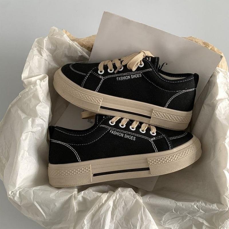 Lerretssko med tykk såle for kvinner Høst Ny Nisjedesign Allsidige Student Fritidssport Trendy Komfortable Sneakers D305