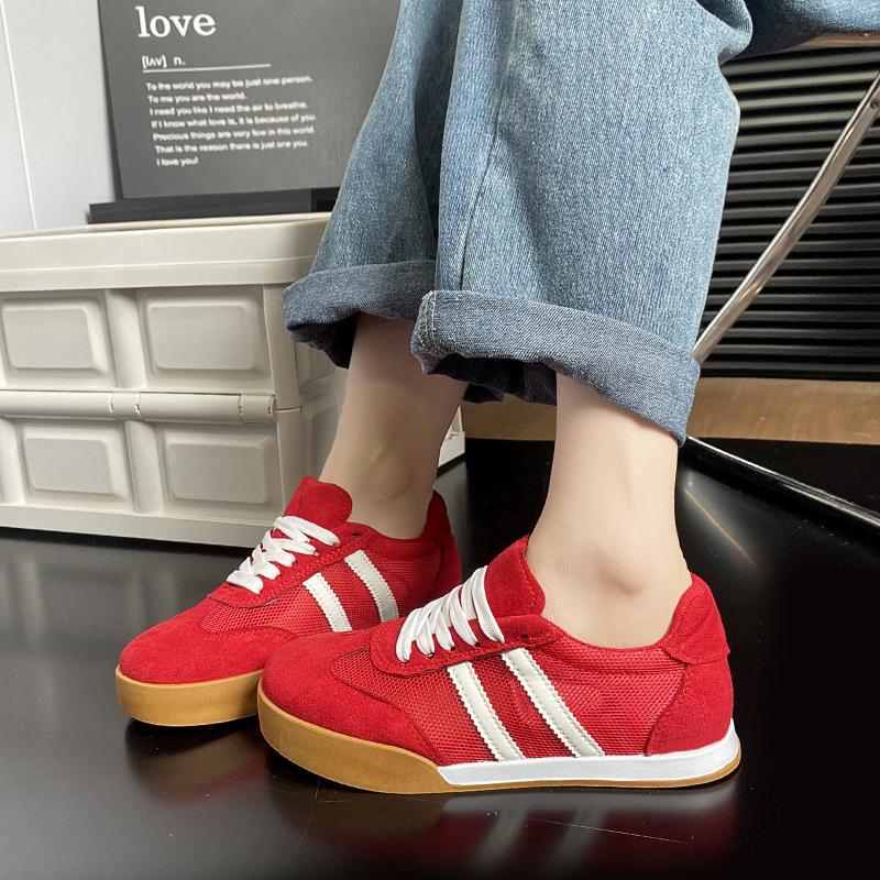 Skinny German Training Shoes Women's New Models 2025 Spring and Summer Versatile Breathable Lightweight Soft Baseplate Shoes Popular Forrest Gump