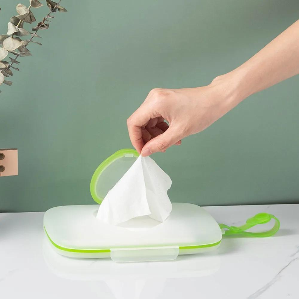 Portable Wet Wipes Dispenser with Heart-Shaped Clear Lid & Ergonomic Handle - Compact Travel Storage Box for Face Masks