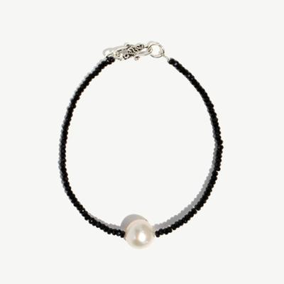 BND Essential Perlenarmband_schwarzer Spinell