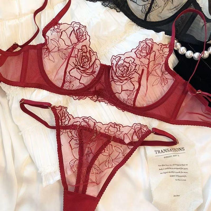Western, French-style sexy lingerie, ultra-thin mesh rose embroidery, anti-sagging plus-size lingerie set