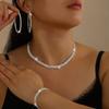Lady's Sweet Necklace, Ear Ring and Bracelet. Unique Collar, Trendy and Fashionable, Versatile Neck Chain.