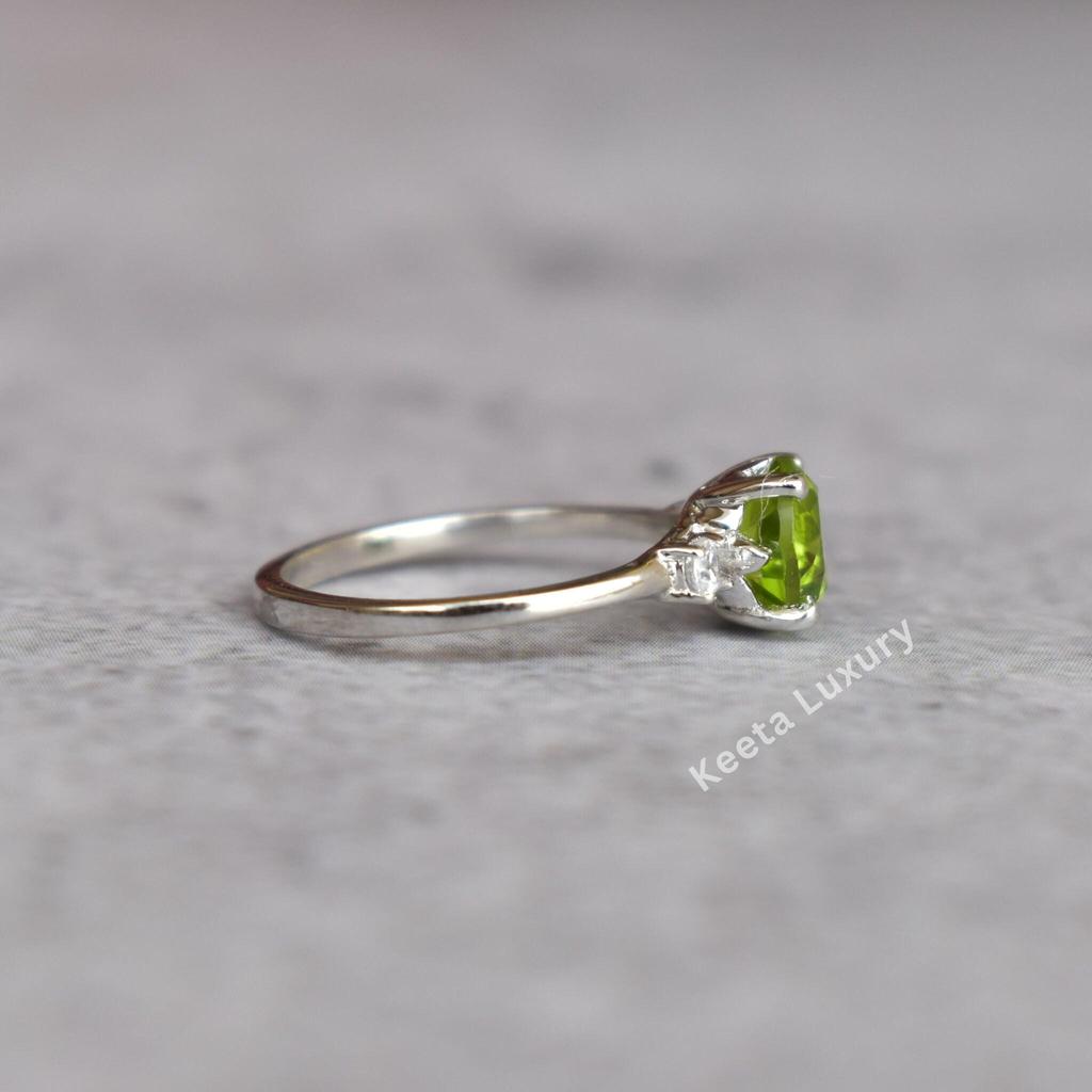 Lustrous Peridot Ring , Sterling Silver and Genuine Peridot Rings for Women, Green Round Gemstone Ring, August Birthstone Ring for Gifting
