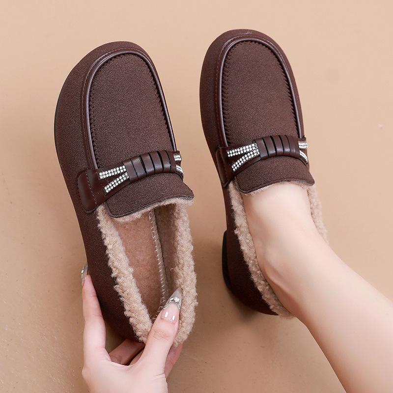 Winter Women's Thick Casual Warm Mom Shoes with Flat Bottom Anti Slip Simple Comfortable Versatile Daily Cotton Shoes