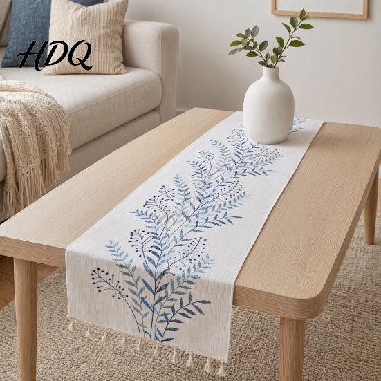 High Quality Embroidered Table Linen Floral Runner Elegant Dining Cover White Rustic Scratch Resistant Runner with Tassels for Home Wedding