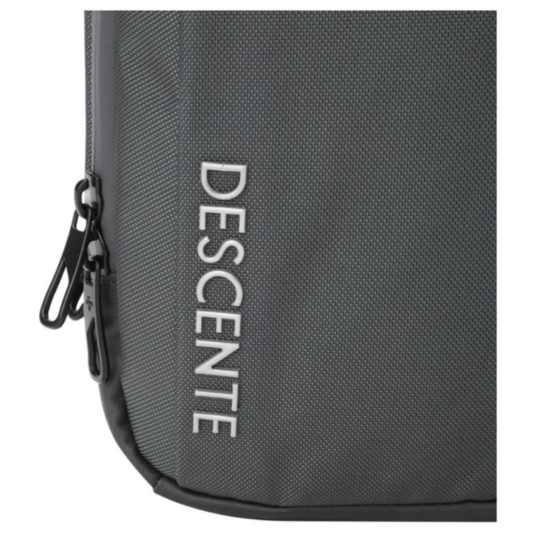 New DESCENTE Nylon Sling Bag Medium Size Men's Dark Gray SQ323UBG72-DGRY