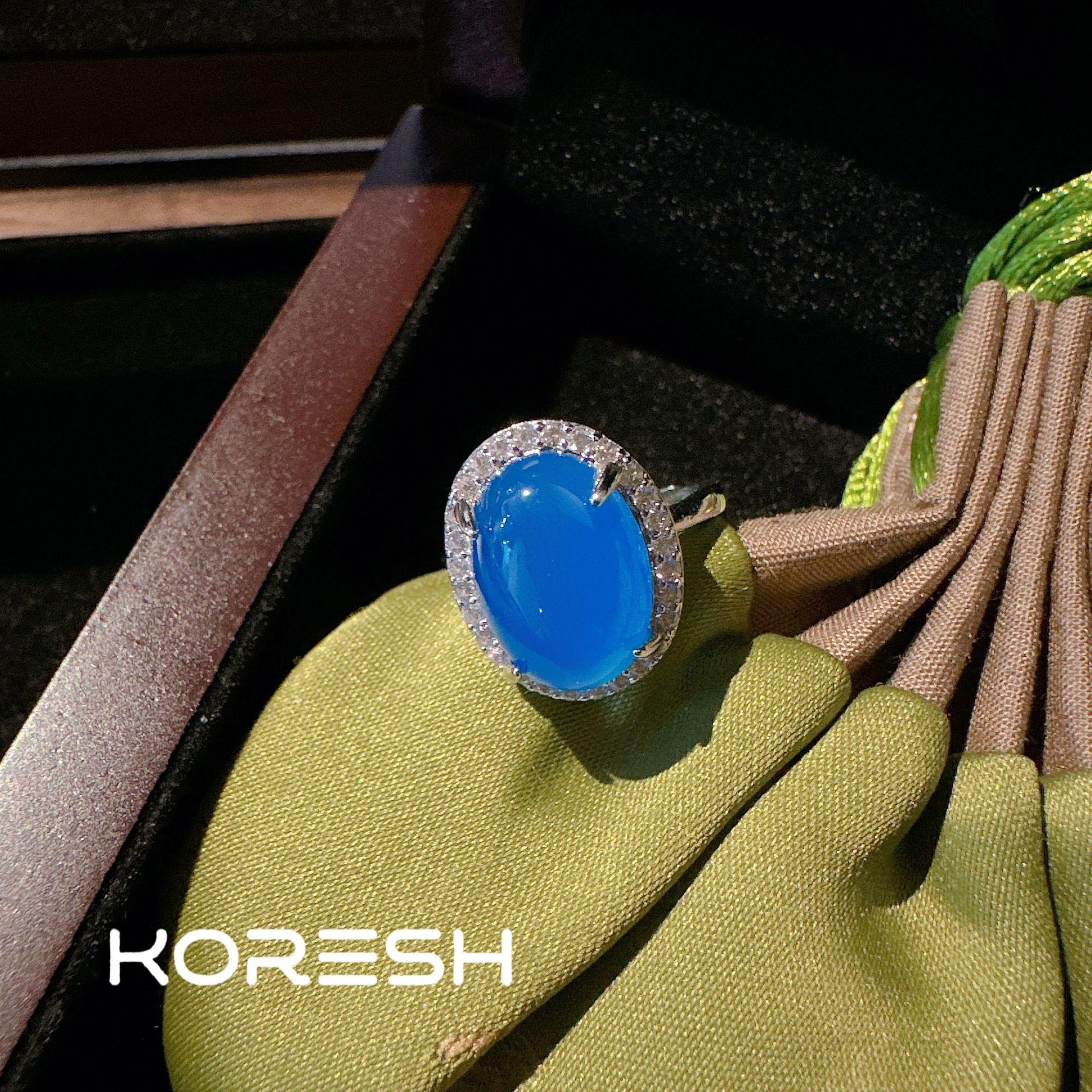 

Тяжелая промышленность Кружево Синий драгоценный камень, Позолоченный, Высокая роскошь Великолепный, Ожерелье Серьги Брошь Открытое кольцо Винтаж