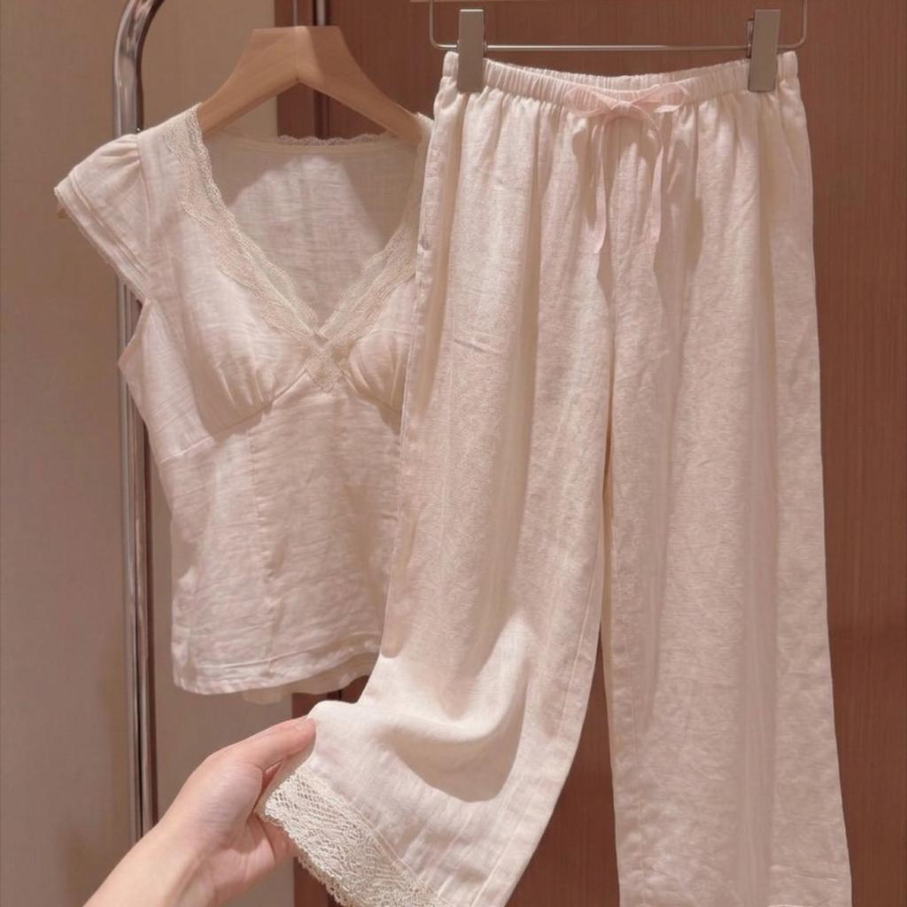 Short-sleeved Shorts with Chest Pads, Pajamas for Women's Summer New Large-size Pure Lust Lace Loungewear Three-piece Set