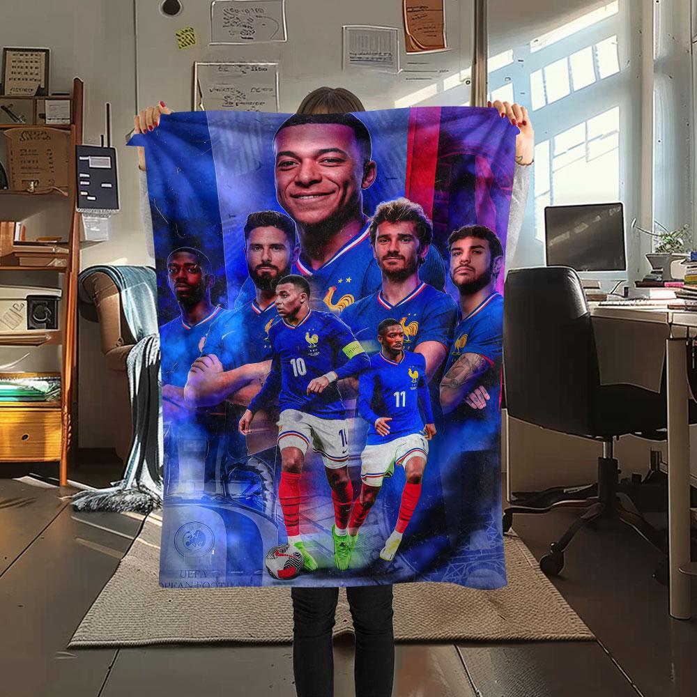 1PC France National Football Team Patterned Flannel Blanket Suitable For All Seasons for Home Decor Warmth and Comfort Gifts Holiday Present