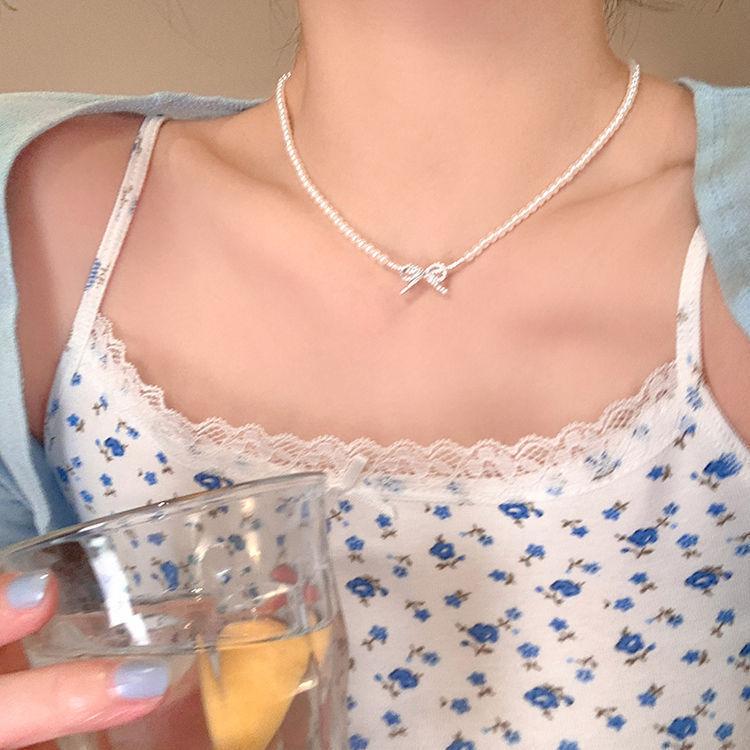 Millet beads pearl bow necklace women's niche high-end clavicle chain new temperament accessories
