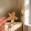 1/2Pcs Petal Drawer Pulls, Artistic Flower Handles for Kitchen Cabinets and Wardrobe, Furniture Door Accessory