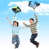 10pcs Tangle-Free Parachute Toys for Youngsters, Colorful Plastic Army Soldiers Guys, Handheld Outdoor Flying Toys for Party Favors