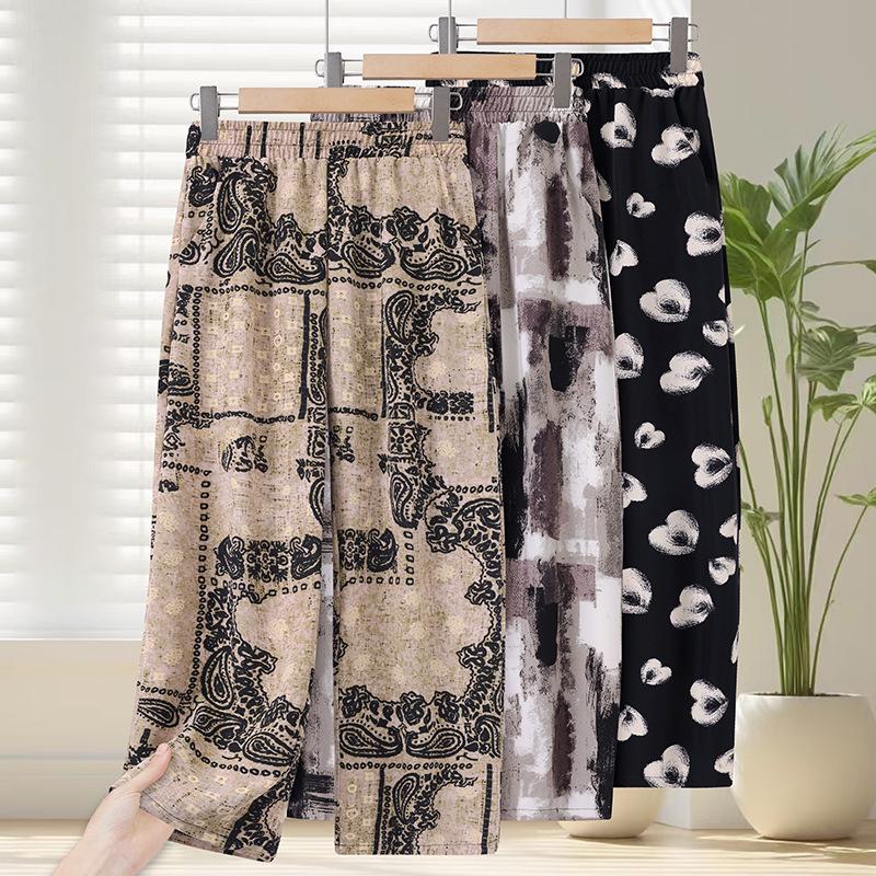 Mom's Summer Floral High-Waist Nine-Point Pants for Middle-Aged and Elderly Women - Elastic, Loose, and Casual Fit.