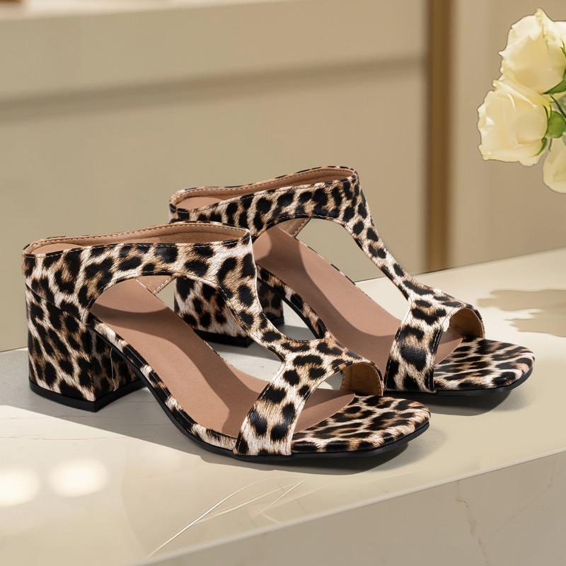 Women's Fashion Chunky Slippers Summer New Square Head Shallow Mouth Open Toe Leopard Set Foot Non-slip Full Heel Shoes