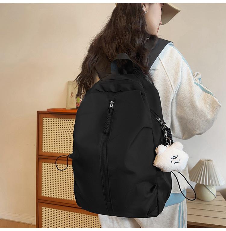 Korean Trendy Lightweight Large-Capacity Casual Backpack - Versatile and Live-Streaming Favorite