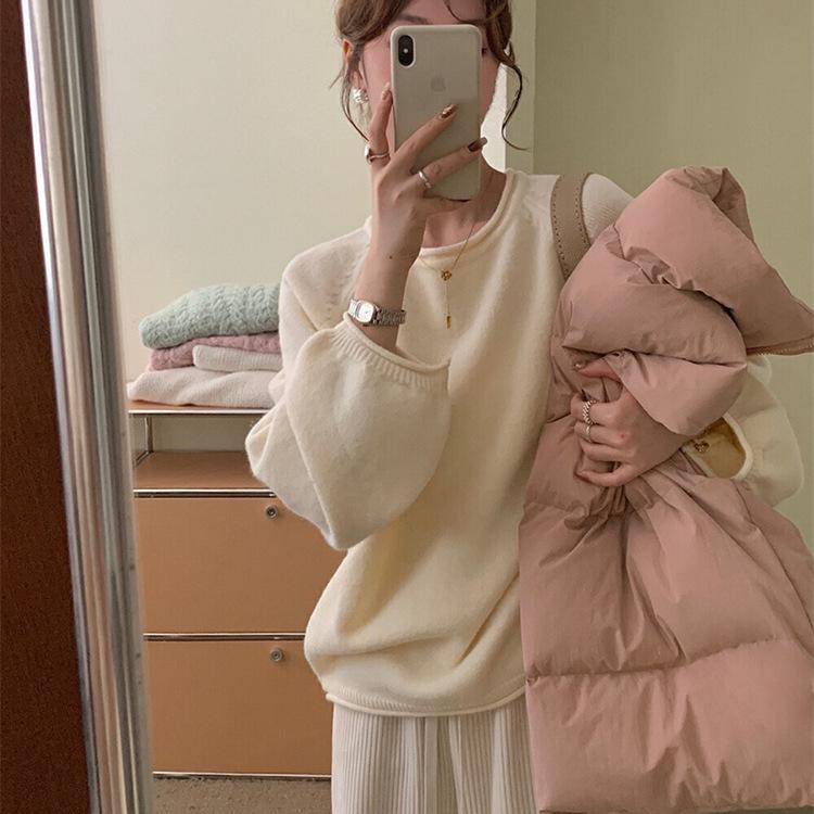 Women's Autumn and Winter Rolled Trim Gentle Pullover Knitted Sweater