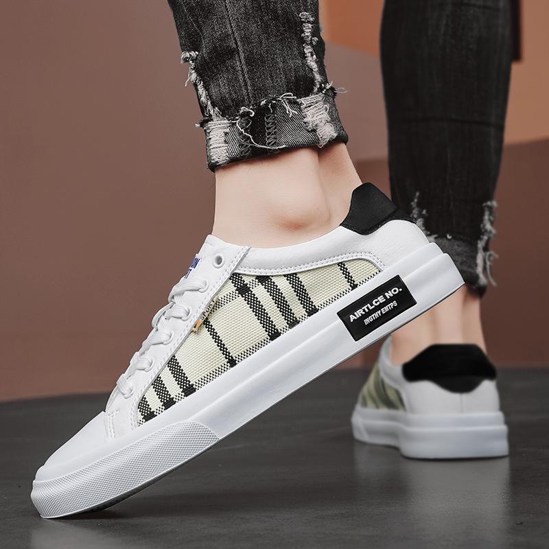 Fashion 2025 Summer New Mens Board Shoes Fashion Trend Canvas Breathable Board Shoes Mens Shoes Breathable Skate Shoes Boys