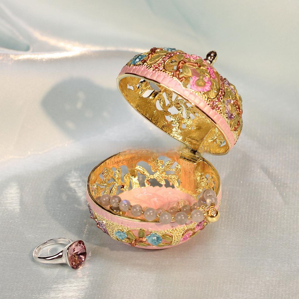 European Style Enamel Jewelry Box Metal Inlaid with Diamonds Hand-painted Jewelry Storage Ring Box Unique Seven Treasures Burnt Handicraft
