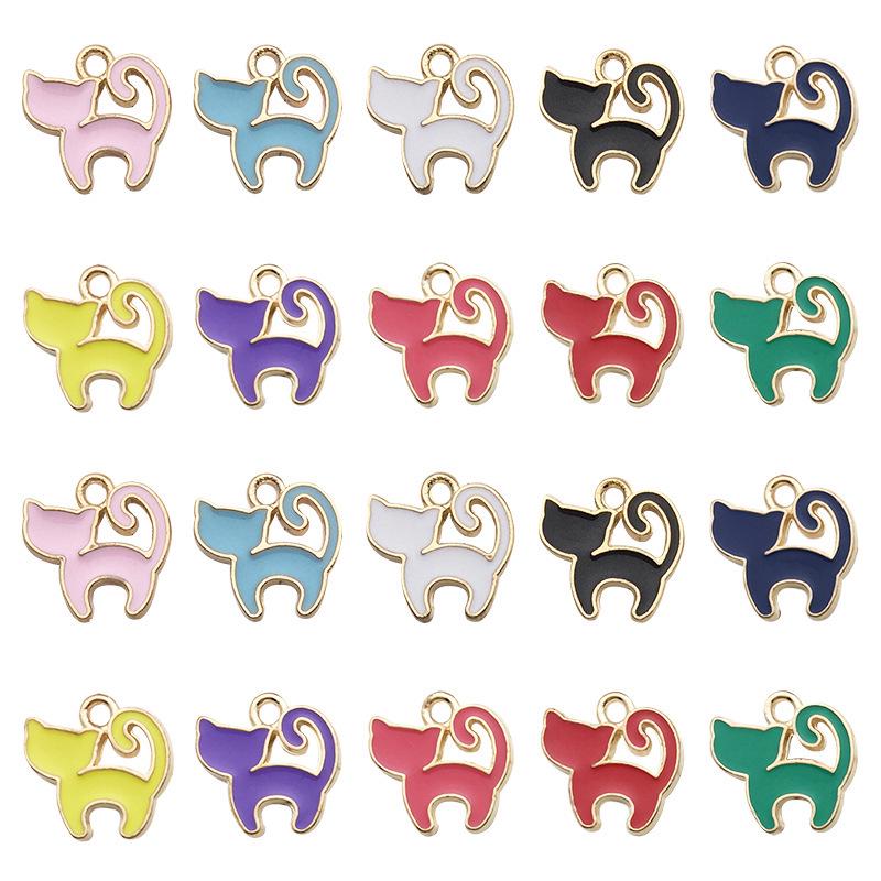 

Alloy Drip Oil Cat Pendant Earrings – 12x12mm Mini Cartoon Cute Jewelry for Girls