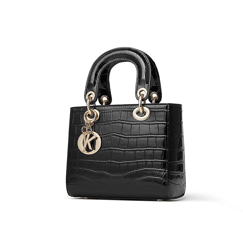 Leather Princess Diana Bag, Winter Leather Messenger Bag, Big-Name Fashion Foreign-Style Bag, Women'S Diagonal Straddle Shoulder Bag