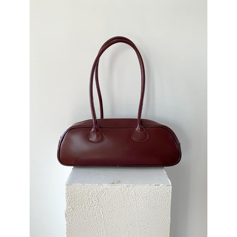 Модная сумка-багет на плечо - Структурированная ПУ сумка под мышкой Ретро минималистичный дизайн для женщин Уникальный повседневный аксессуар бордовый 3230₽