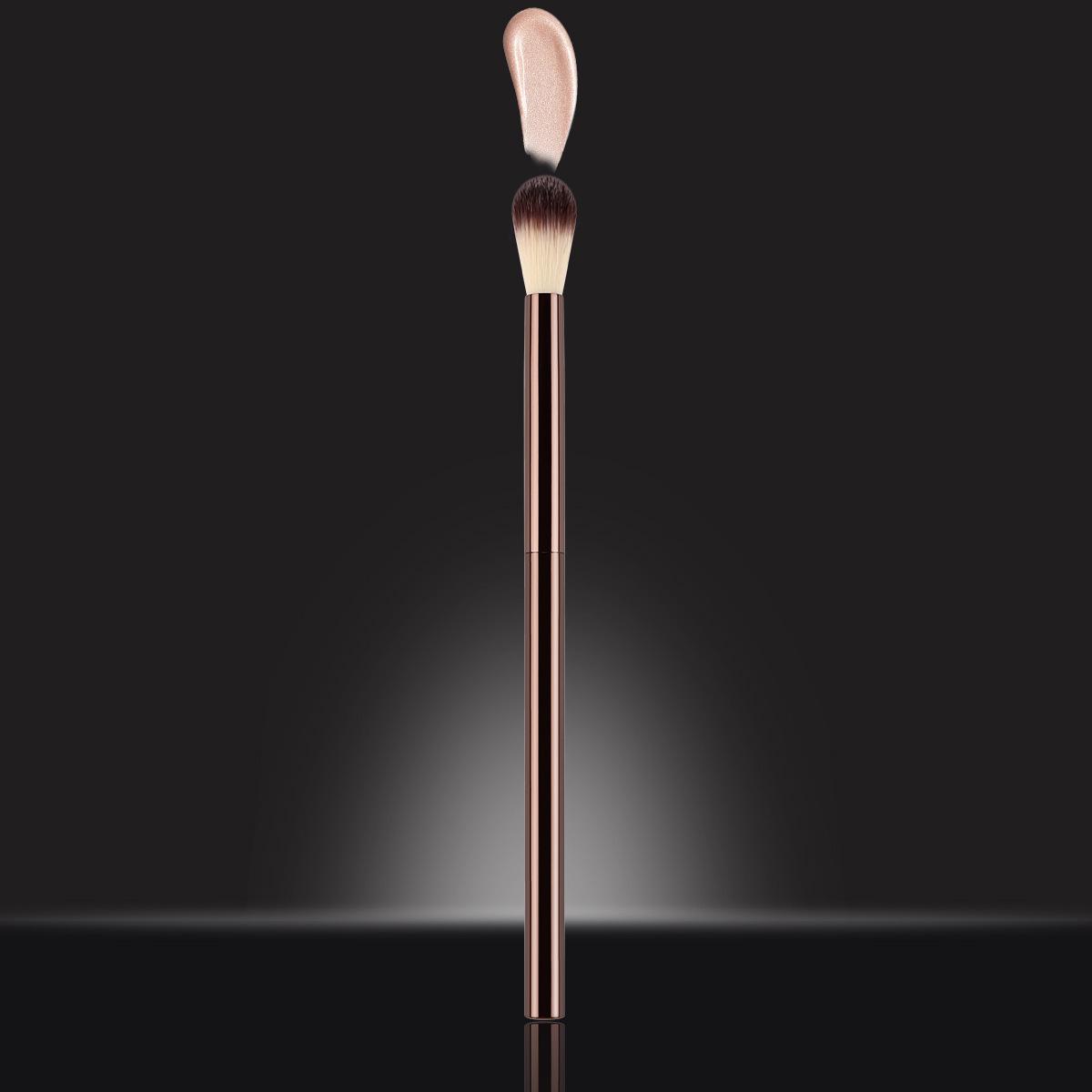 

Набор кистей для макияжа из 20 штук: Включает пудру, румяна, тональный крем, тени для век, консилер, кисти для губ и инструменты для красоты