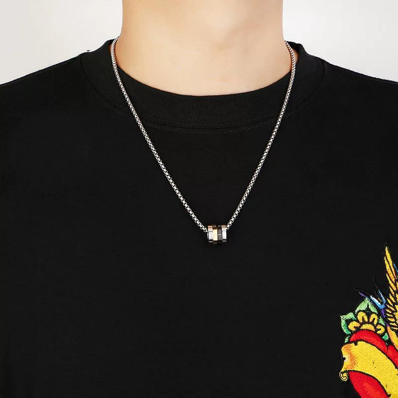 Roman Numerals Small Waist Transfer Necklace Men's Trend Brand Versatile Titanium Steel Pendant Sweater Chain High-end Chain Light Luxury