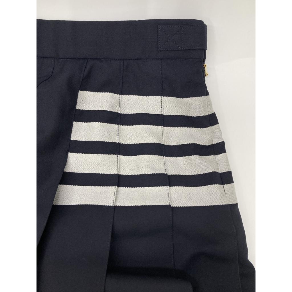 THOM BROWNE FGC402V-06146 Marineblau Uni Webware 4-Riegel Plissee Minirock Rock 38 Marineblau Gebraucht