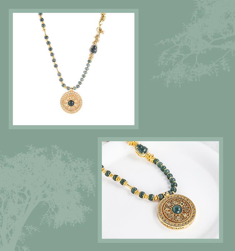 Jade Stone Large Compass Necklace - Vintage Luxurious Pendant