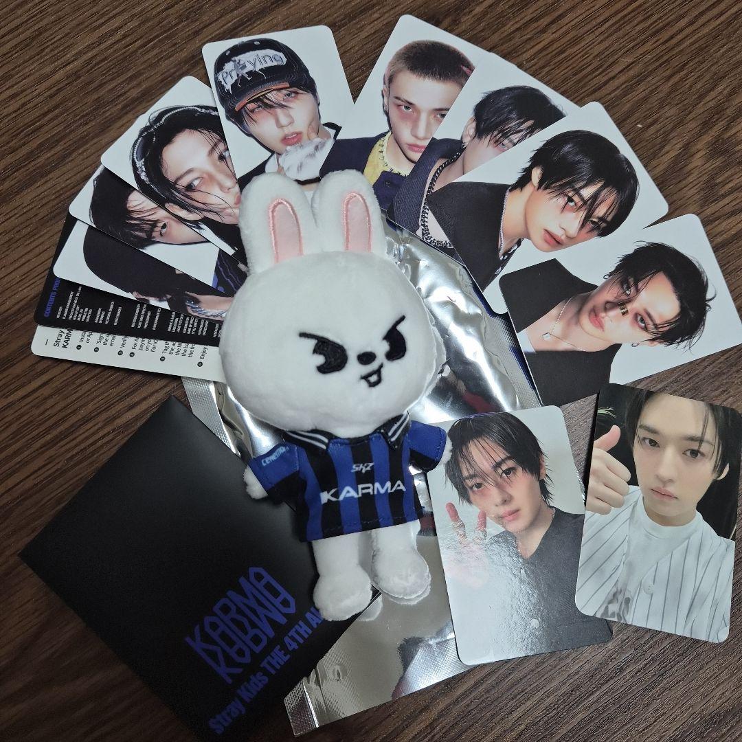

[Б/У] stray kids KARMA брелок Рено