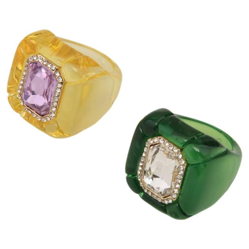 Damen High-End Bunter Transparenter Breiter Band Diamantring: Luxuriöses 3D-Quadrat-Design