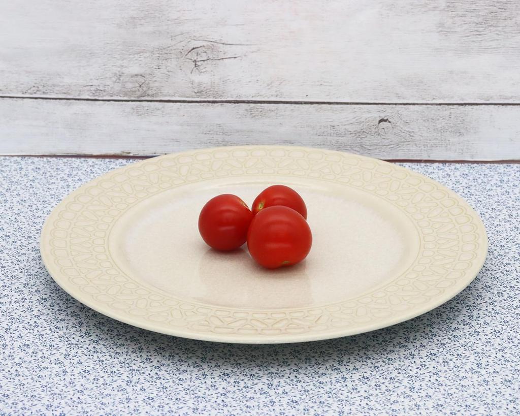 Castle Enterprises [Set of 5 24cm Meat Plates (White)] Mino Ware Lace-Patterned Plates for a Cute and Stylish Look. Recommended for Women.