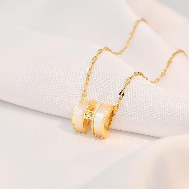 Opal H Titanium Steel Necklace Premium Trendy Versatile Clavicle Chain