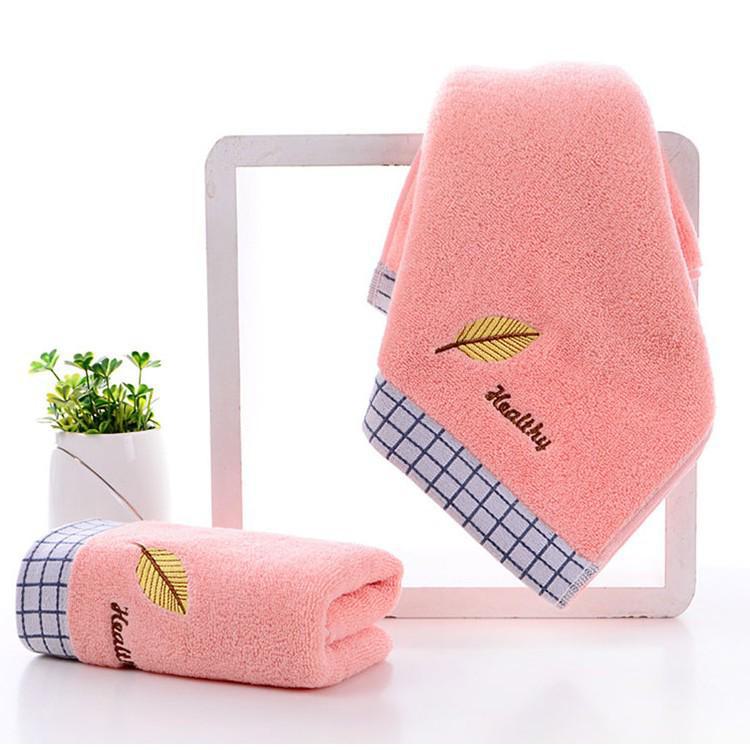 Gaoyang Rutig Ren Bomull Badhandduk – Tjock och Mjuk för Hem-, Hotell- eller Presentaskanvändning