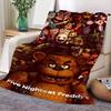 Fünf Nächte bei Freddy's 4. Jubiläumsdecke - Gemütlicher Fleece-Überwurf mit ikonischen Animatronics, einschließlich Freddy Fazbear, Clow