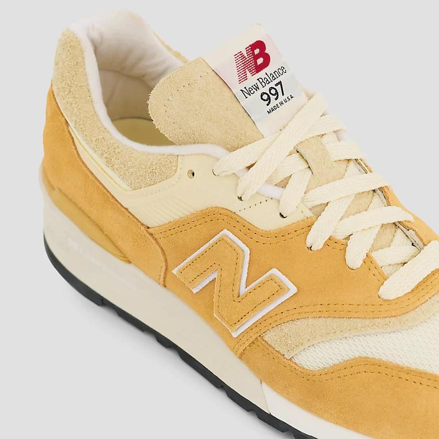 U997AC New Balance 997 Made In USA Dried Apricot Calcium (Men's)
