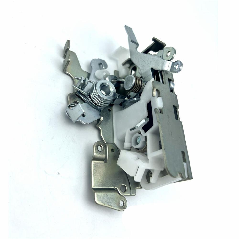 1x Car Door Latch Lock Front Left Side For Mercedes Dodge Freightliner 5104337AA