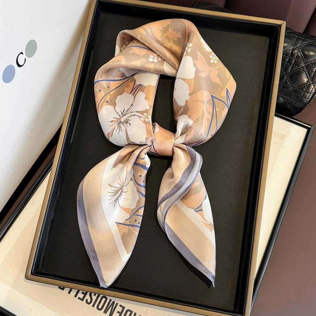 Fashion 100% Nature Real Silk Square Scarf Women Female Foualrd Neckerchief Summer Beach Scarves Shawl Bandana Hijab Pashmina