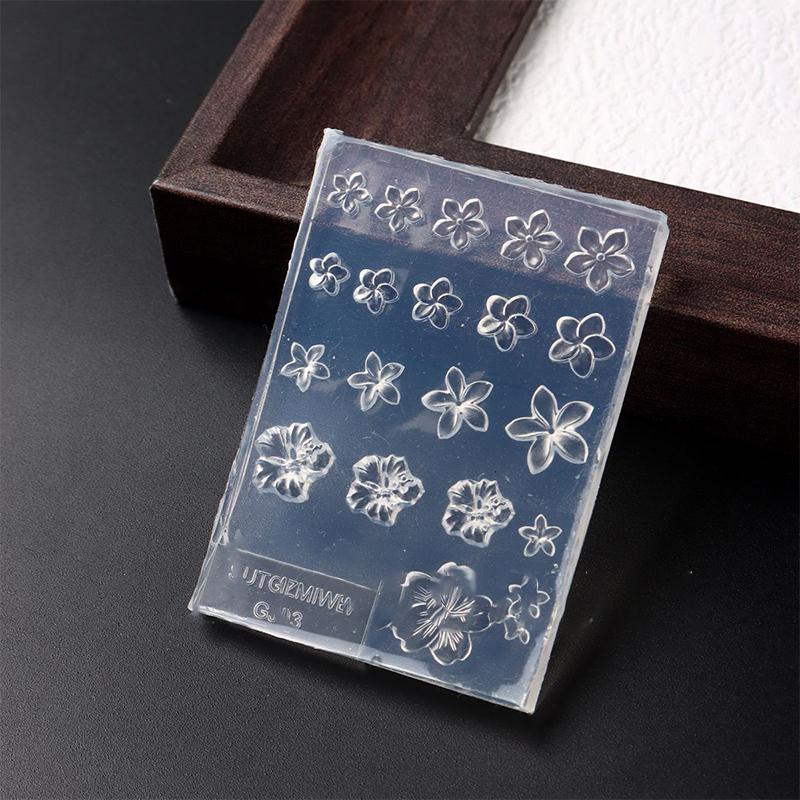 Handmade Diy Frangipani Silicone Nail Art Mold For Manicure Fashionable Flower Nail Art Design Mould High Transparent Template