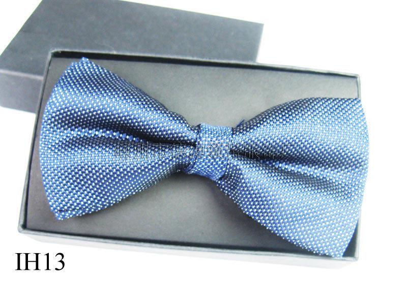 Men's Silver Thread Jacquard Bow Tie In 15 Styles - Polyester, Solid Color, Casual