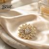 Sunflower Brooch Pin Sparkling Rhinestone Brooch Golden Plated Floral Lapel Women Flower Accessory Pin Dainty Clothing Jewelry for Girls Fashion