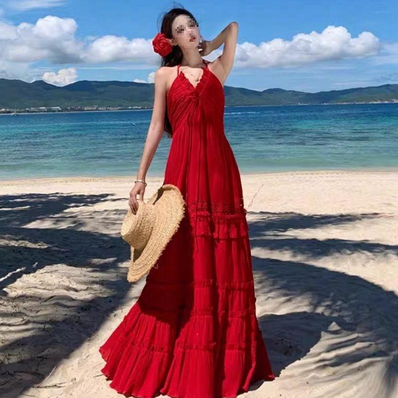 The original practice has the inner French petty bourgeoisie retro Bordeaux V-neck suspender sexy little backless cake dress
