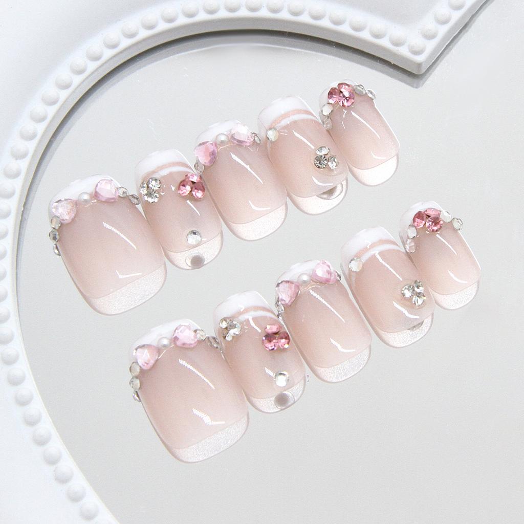 Simple Love Pearl Pile Diamond Lines French Sweet Versatile European and American Style Removable Manicure 30 Pieces