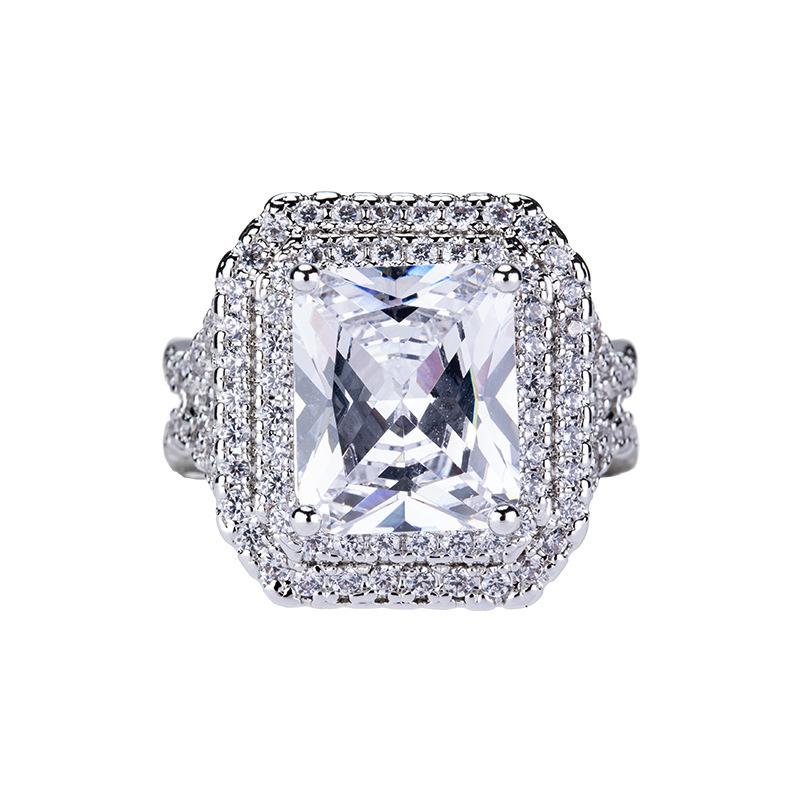 Classic Luxury Square Diamond Full Diamond Charm Ring Jewelry Ladies