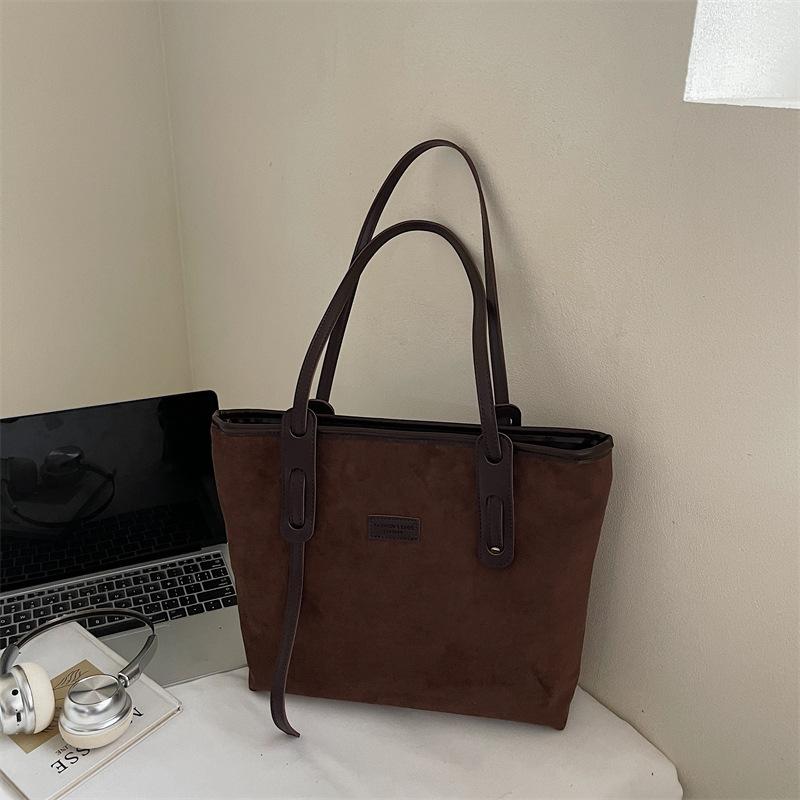 Retro Large-capacity Tote Bag, Fashionable and High-quality Single-shoulder Bag, Simple Commuting Bag