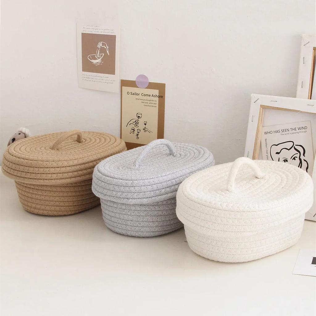 Panier de rangement de bureau tissé à la main avec couvercle Organisateur pour télécommande Cosmétiques Articles divers Boîte