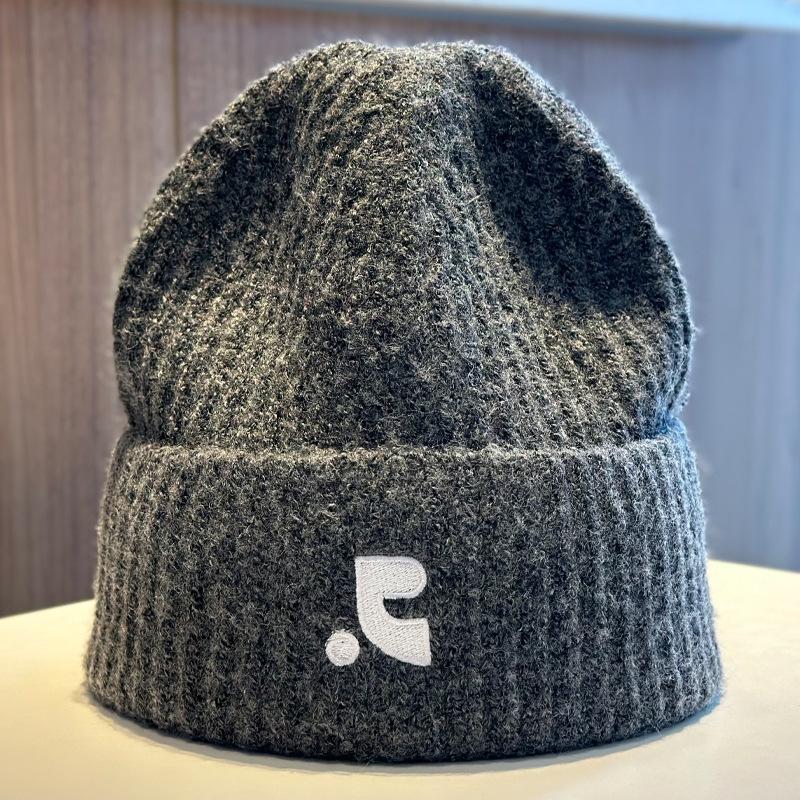 Embroidery Letter Knitted Hat for Men and Women Autumn and Winter Big Head Circumference Thickened Warm Wool Hat Couple Hat