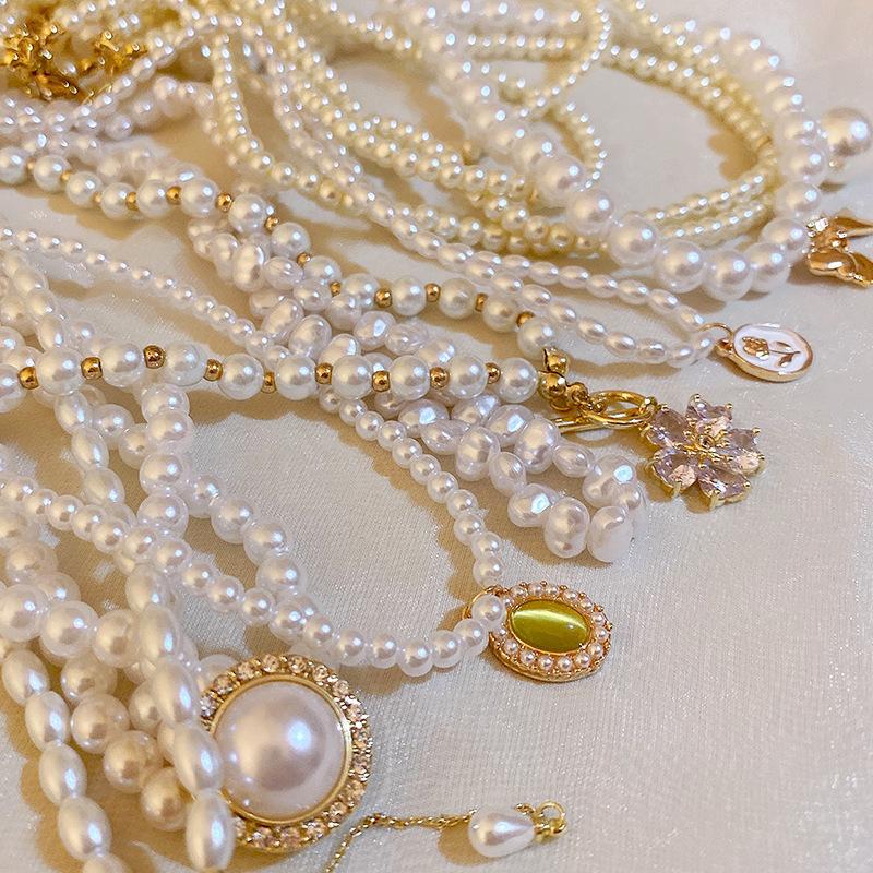 Französische Retro Perlen Blume Liebe Halskette Internet-Berühmtheit Leichter Luxus Temperament Schlüsselbeinkette High Sense Artikel Dekoration